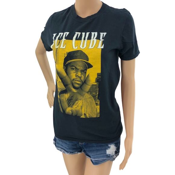 Ice Cube SMALL Black NWA Peace Sign Music Rapper Short Sleeve Tee Shirt T-Shirt - Picture 1 of 4